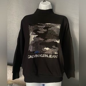 **FINAL OFFER** Calvin Klein Fleecy Pullover Sweater
